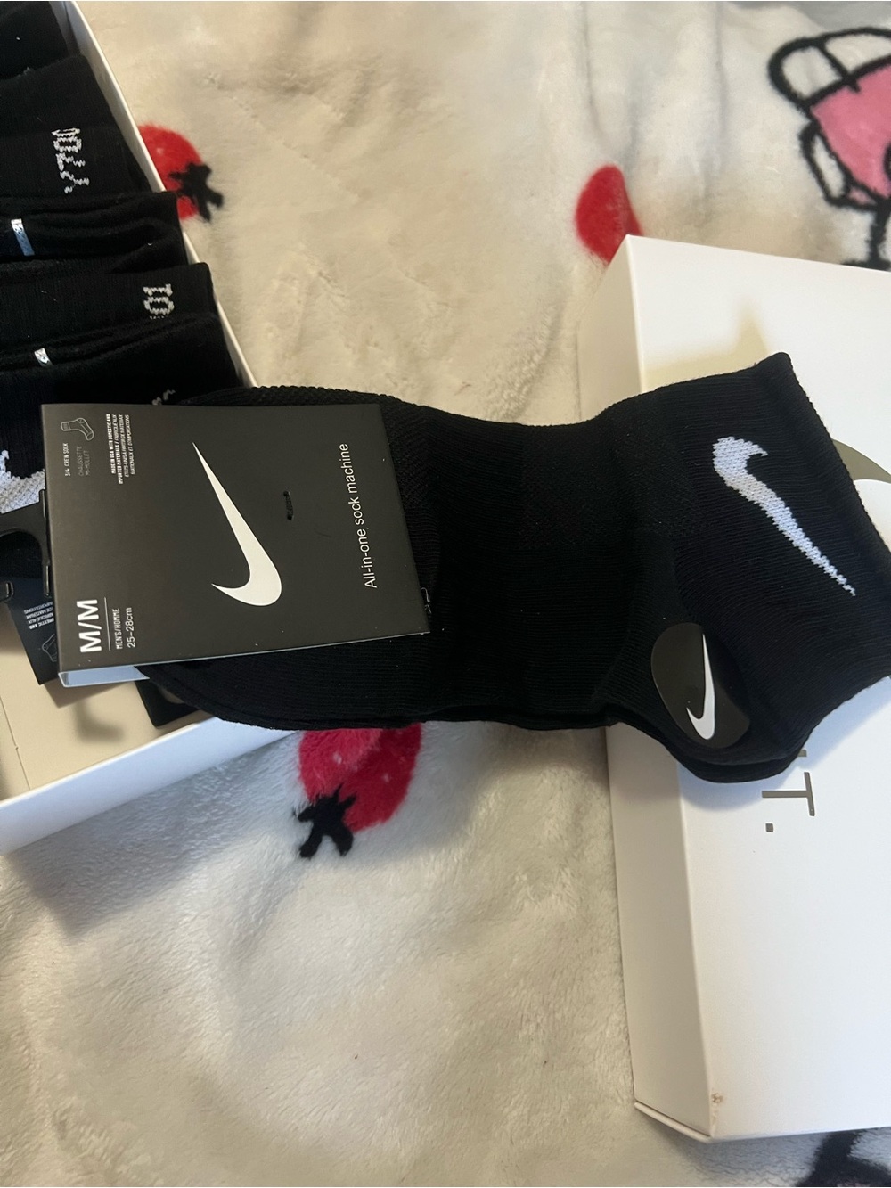 Black Men’s Athletic Crew Socks with White Swoosh (5 pack) - Picture 3 of 3